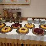 Pineta Hotel 3*