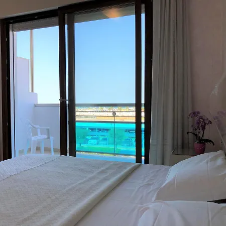 Отель Pineta 3*